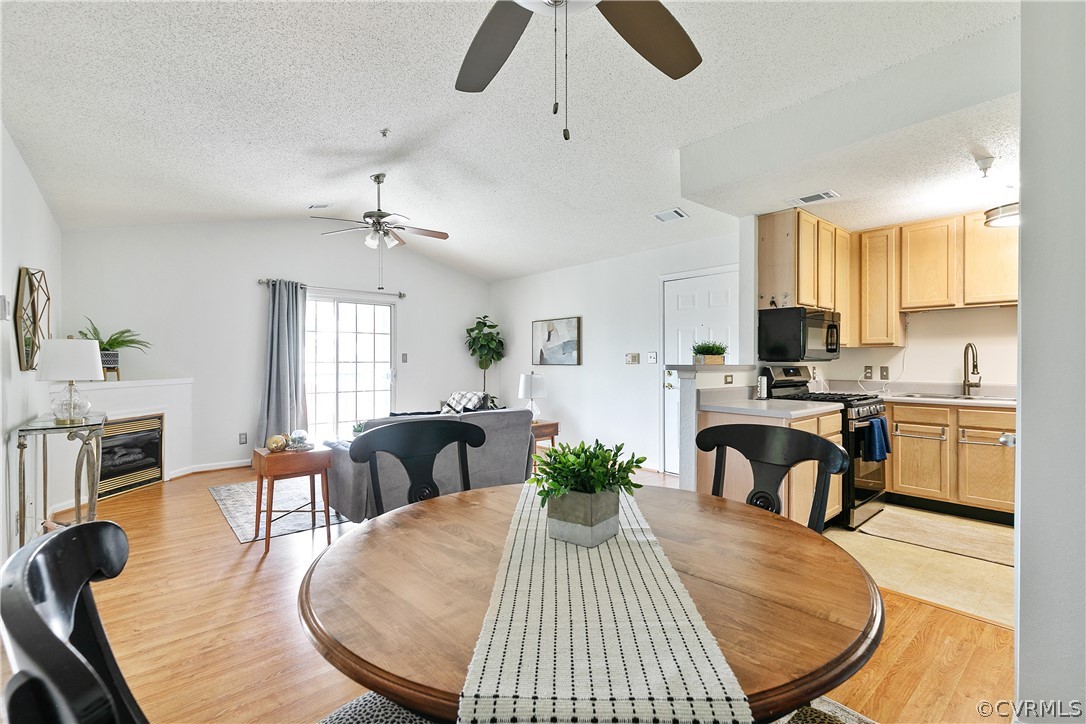 800 Brassie Ln Unit#N