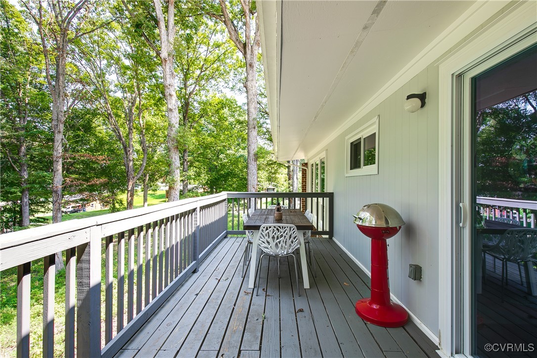 100 Heppel Rd