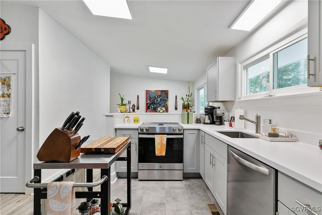 100 Heppel Rd
