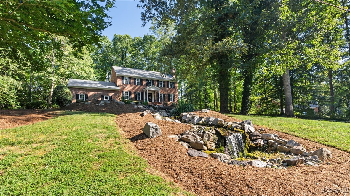 1009 Hillcrest Ter