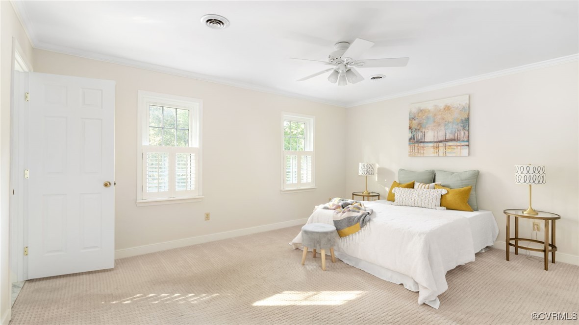 1009 Hillcrest Ter
