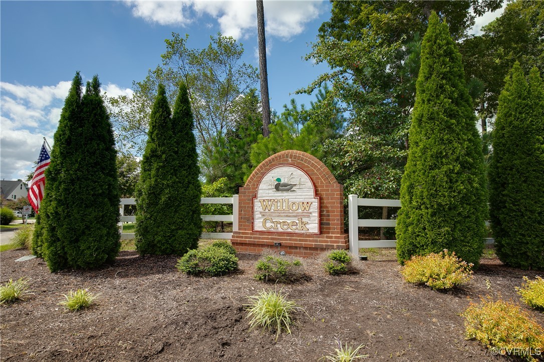 11506 Avening Rd