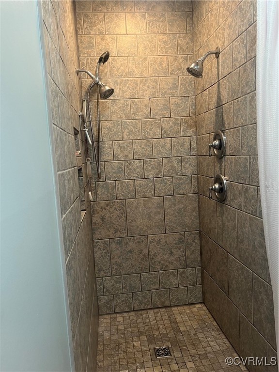 6610 Apamatica Ln
