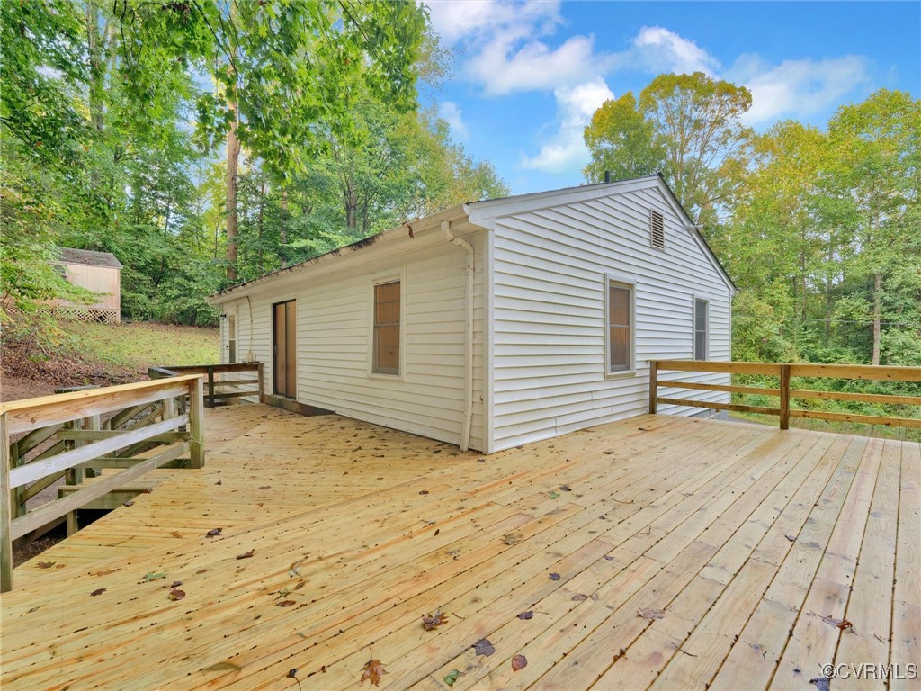 6300 Lakeside Dr