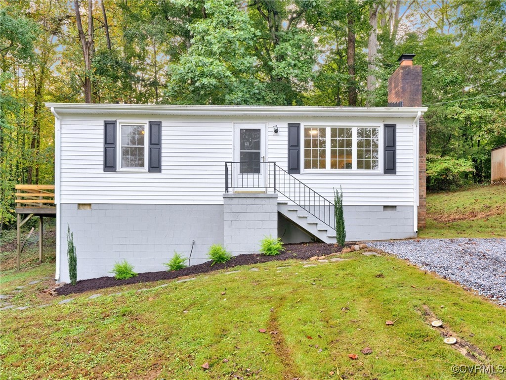 6300 Lakeside Dr