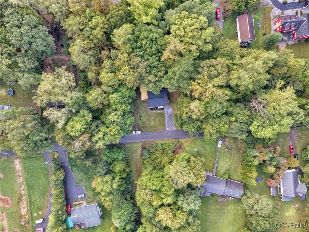 6300 Lakeside Dr