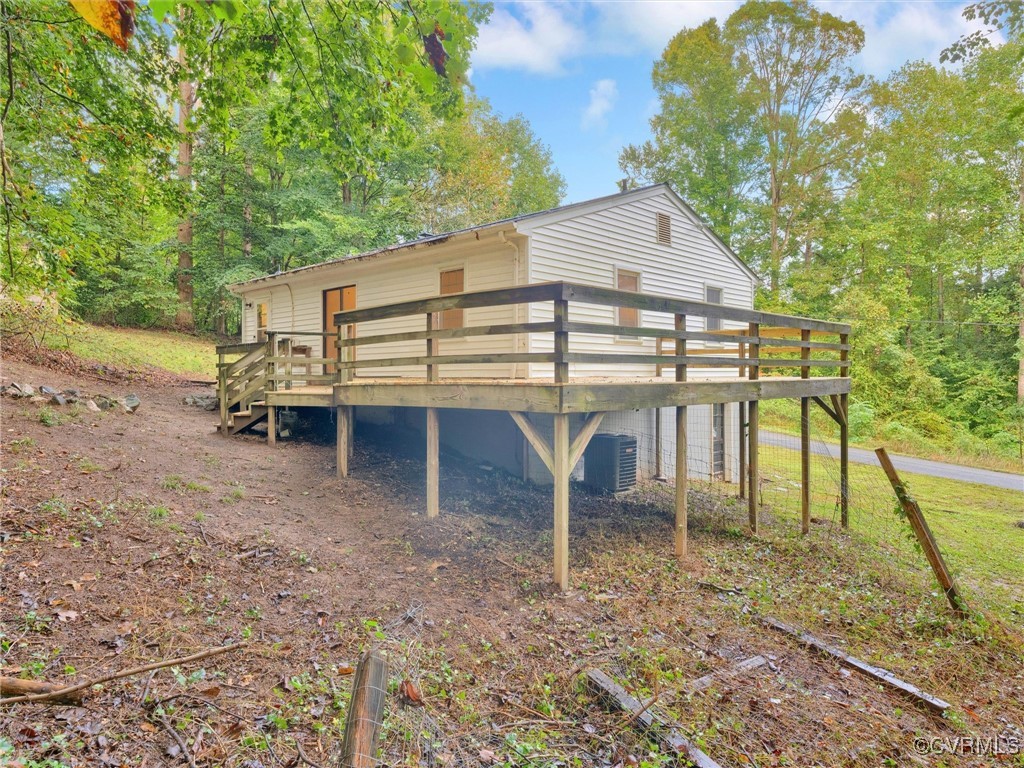 6300 Lakeside Dr