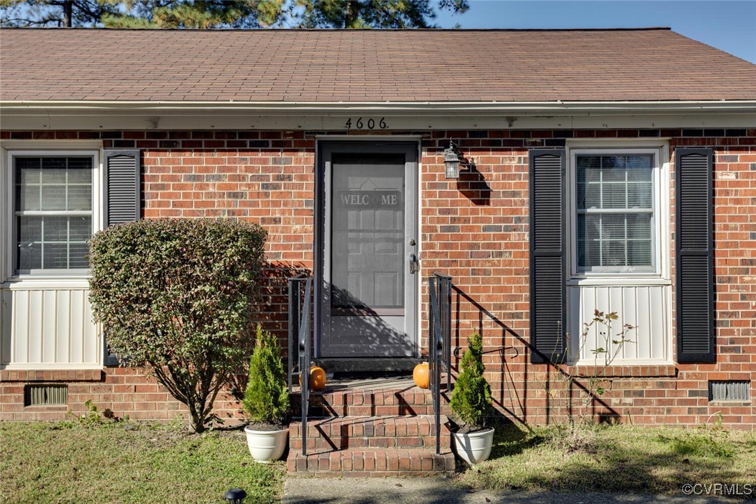 4606 Greatwood Dr