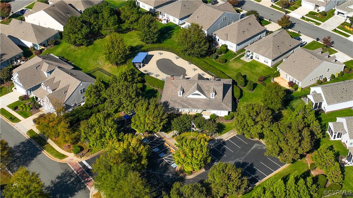 7447 Rose Stable Ct