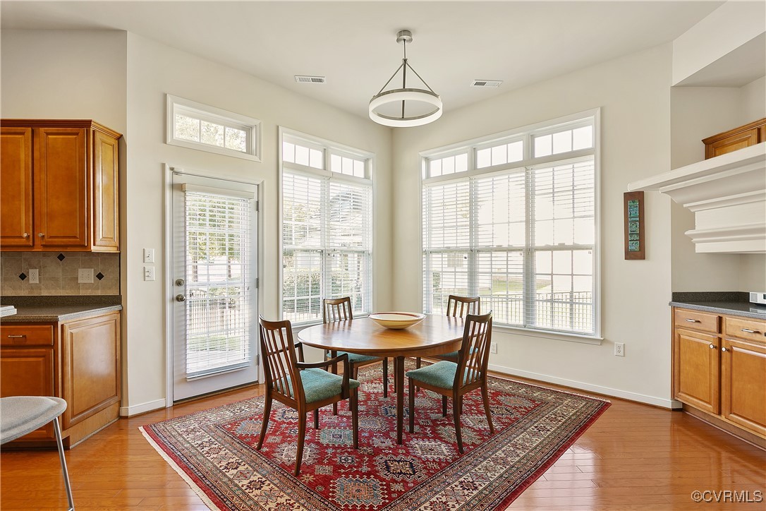 7447 Rose Stable Ct