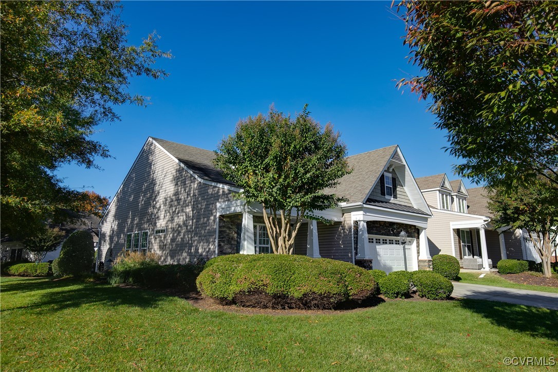 7447 Rose Stable Ct