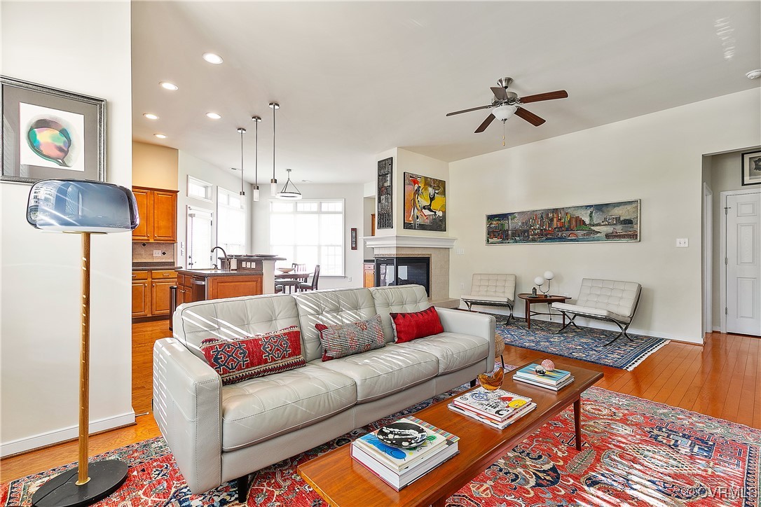 7447 Rose Stable Ct
