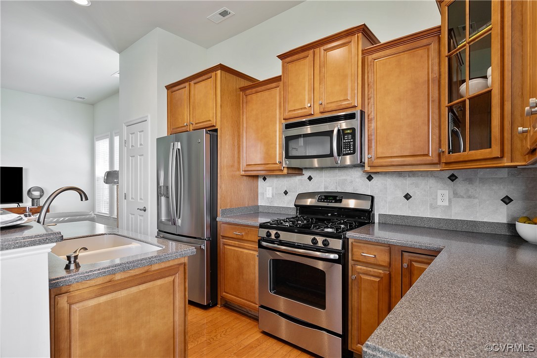7447 Rose Stable Ct