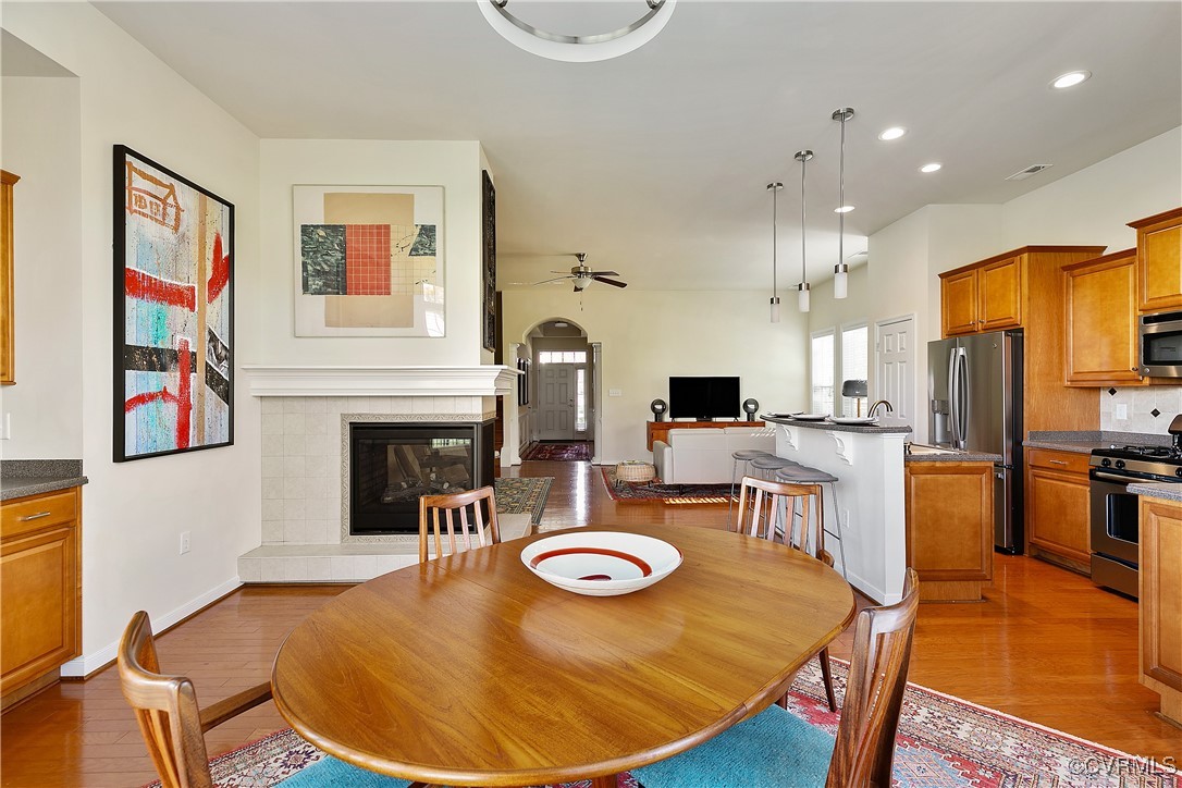 7447 Rose Stable Ct