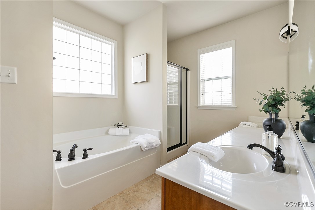 7447 Rose Stable Ct
