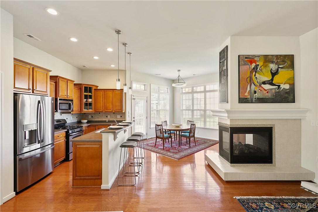 7447 Rose Stable Ct