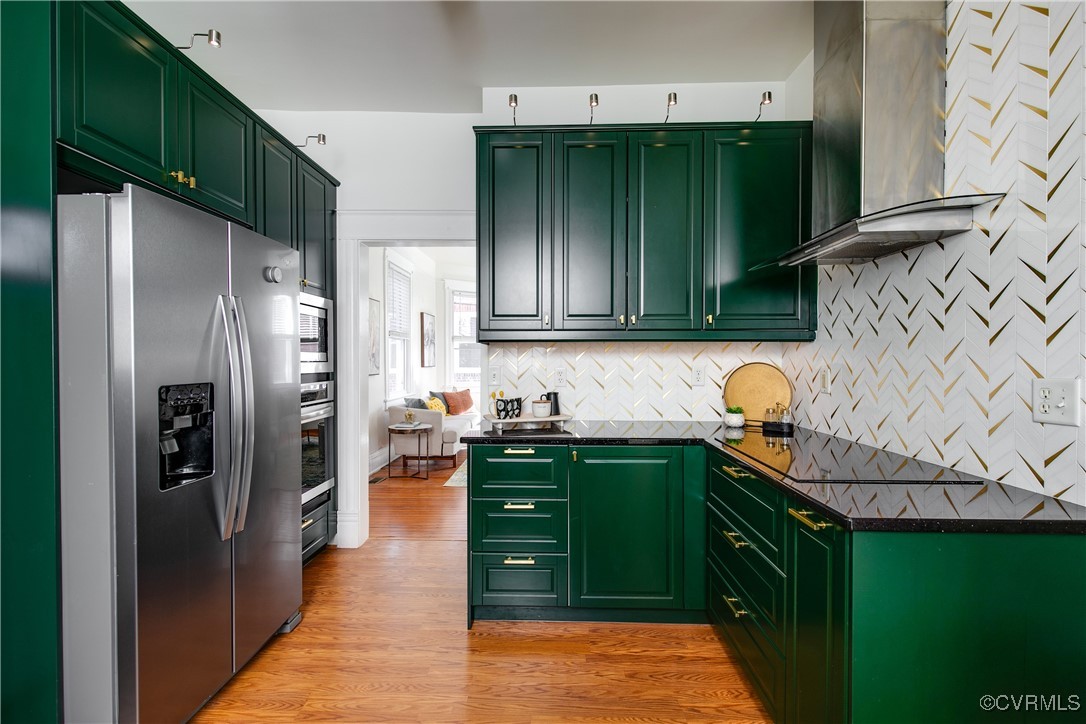 18 Overbrook Rd