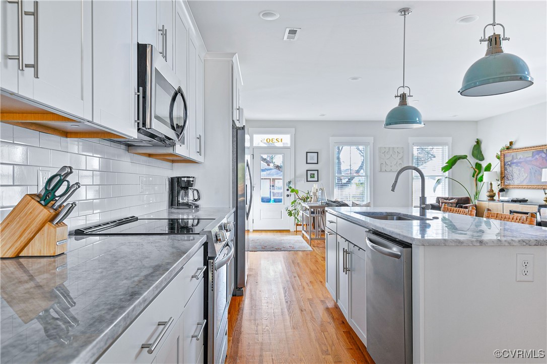 1230.5 N 38th St