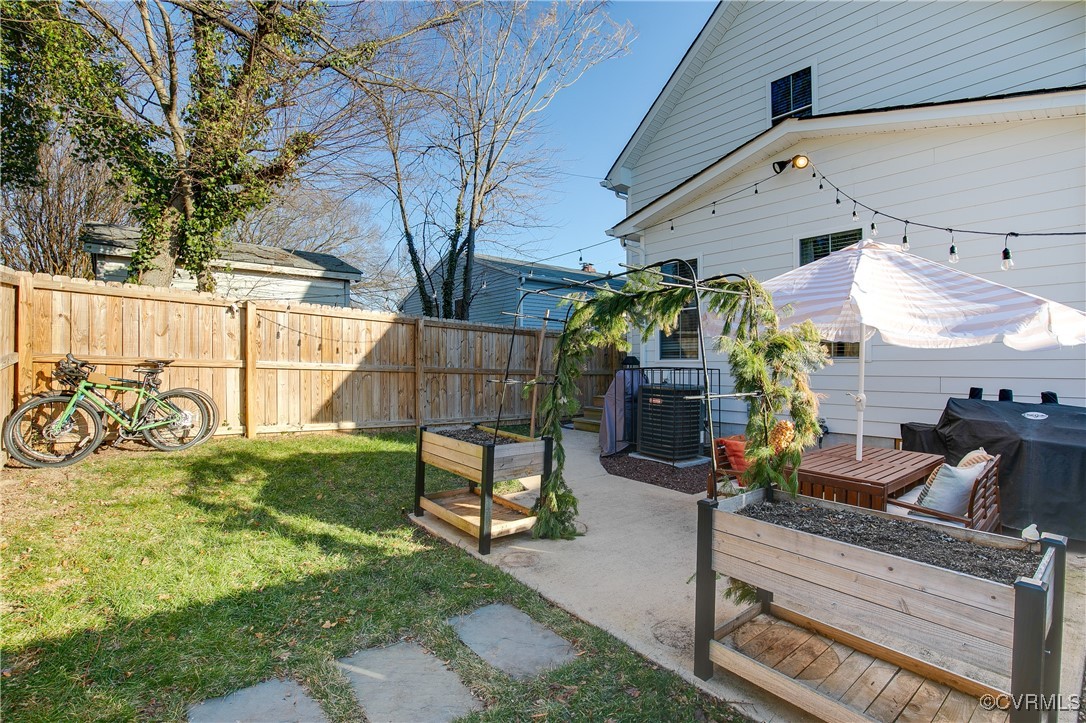 1230.5 N 38th St