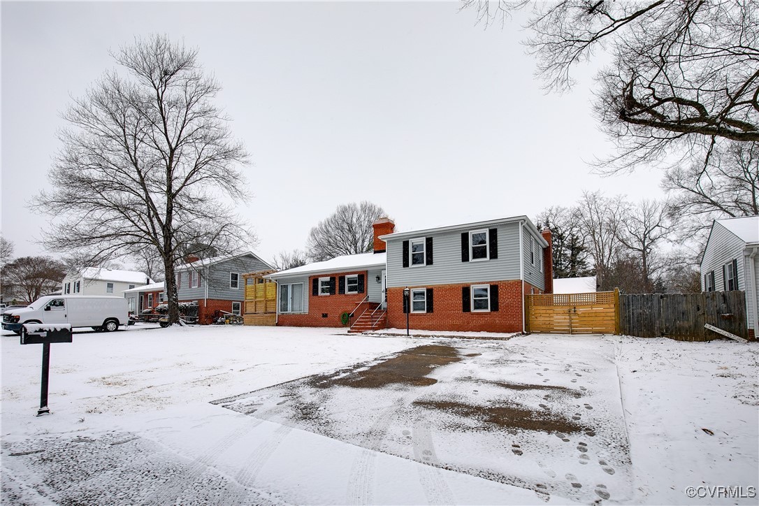 7510 Greengate Dr