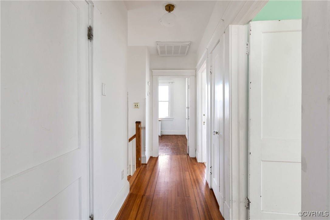 2510 Seminary Ave