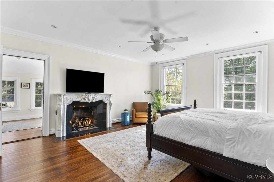 3215 Seminary Ave