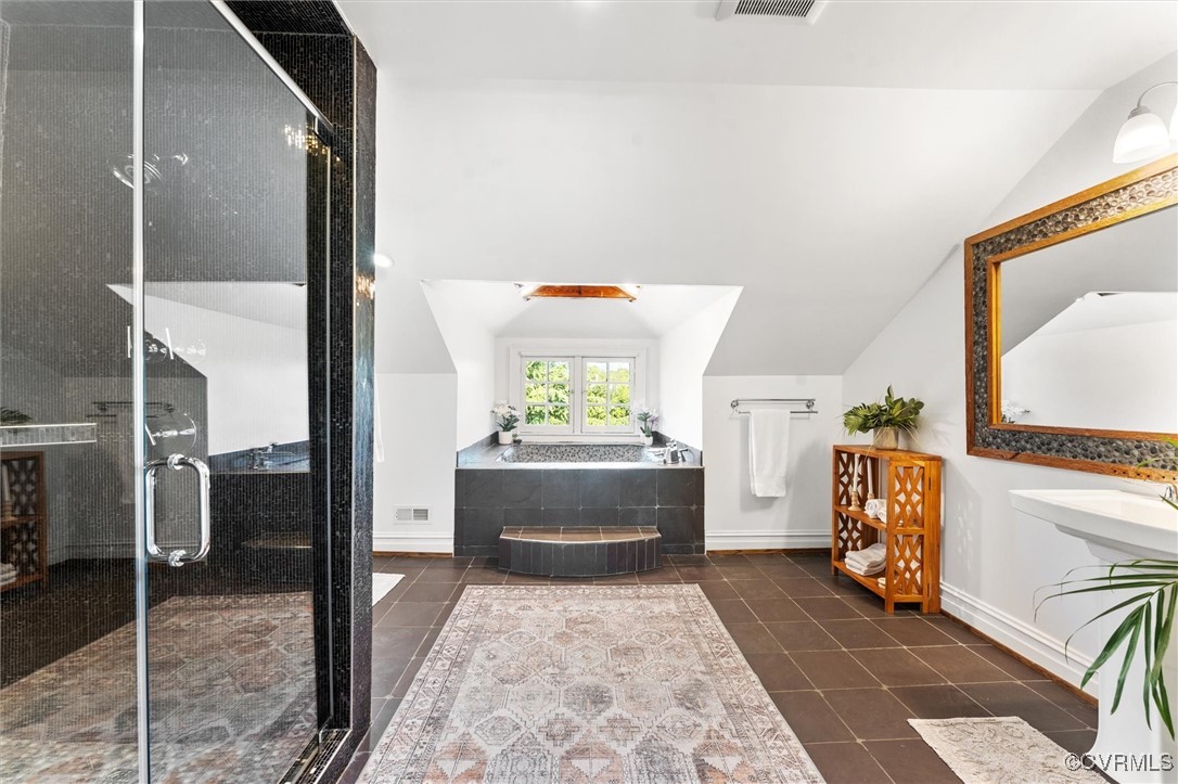 3215 Seminary Ave