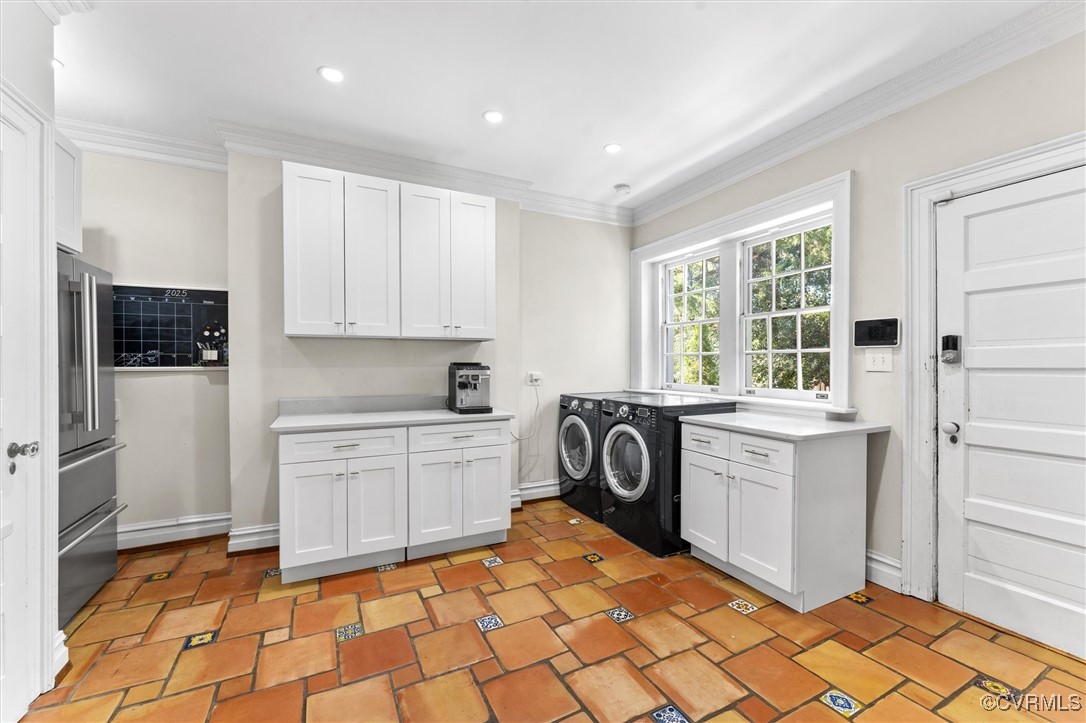 3215 Seminary Ave