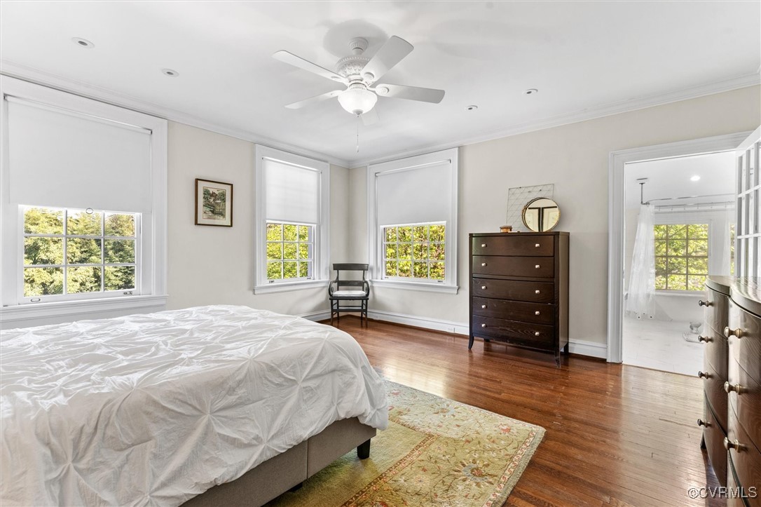 3215 Seminary Ave