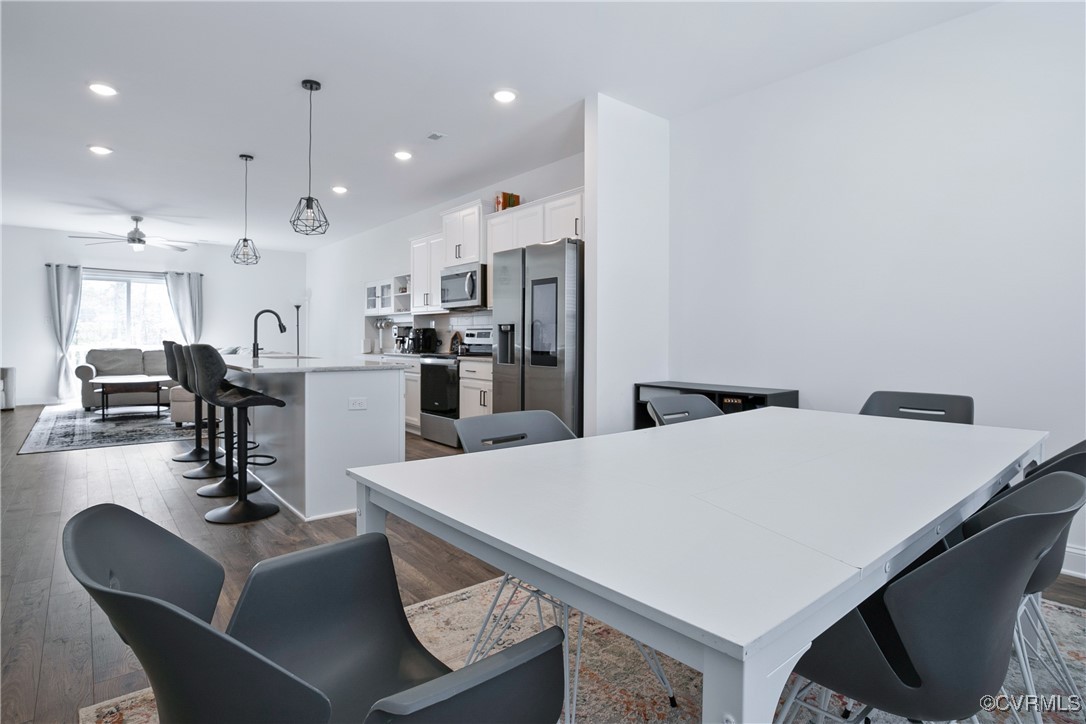 7317 Leire Ln