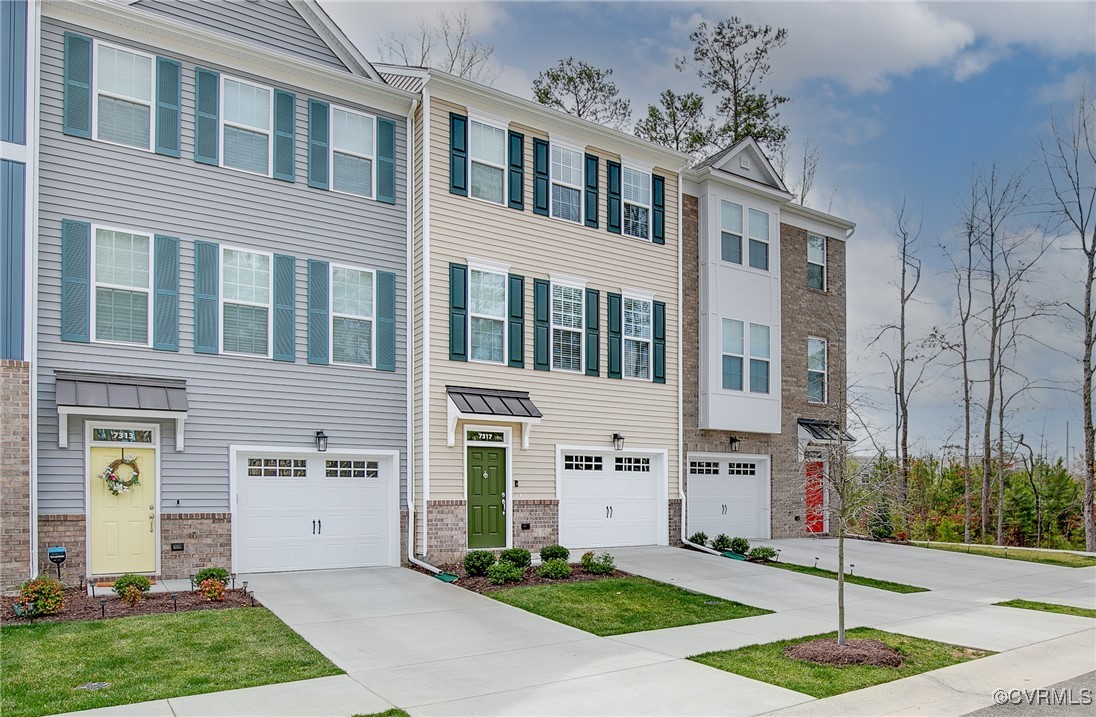 7317 Leire Ln