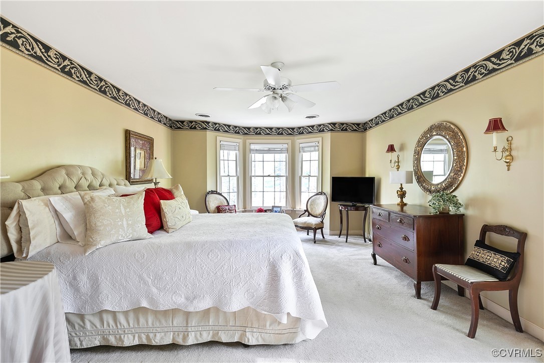 15301 Fox Briar Ct
