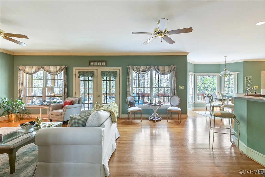 15301 Fox Briar Ct