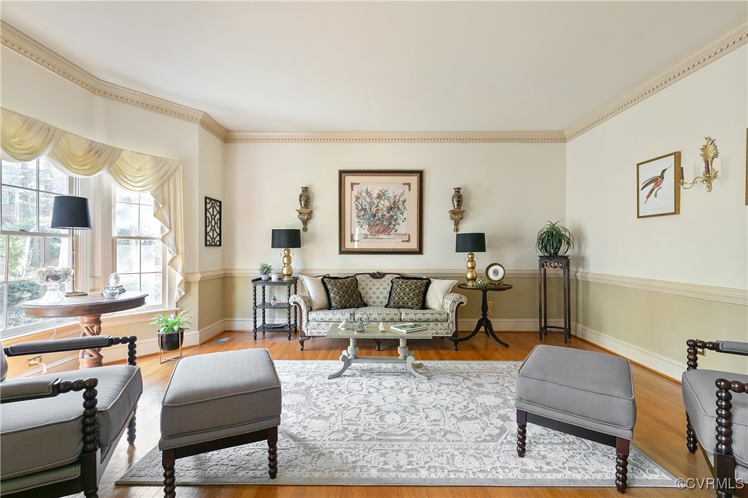 15301 Fox Briar Ct