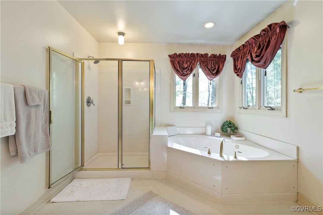 15301 Fox Briar Ct