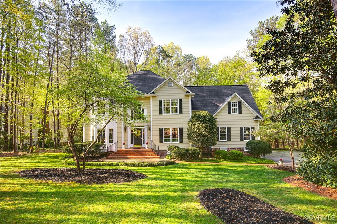 15301 Fox Briar Ct