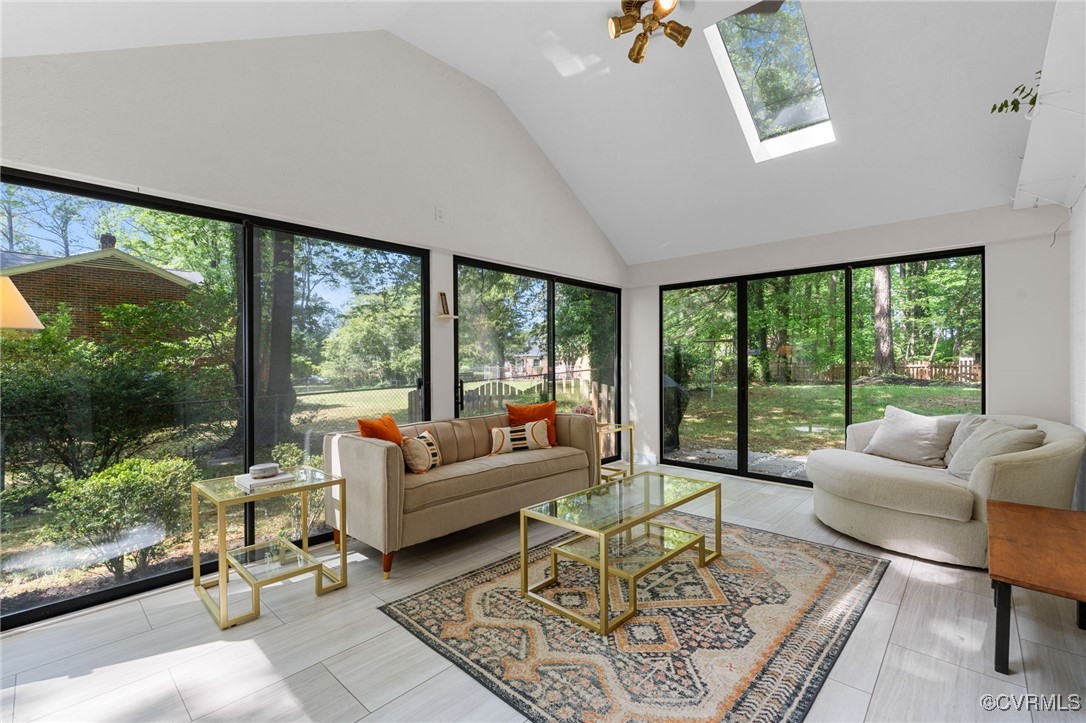 3555 Lochinvar Dr