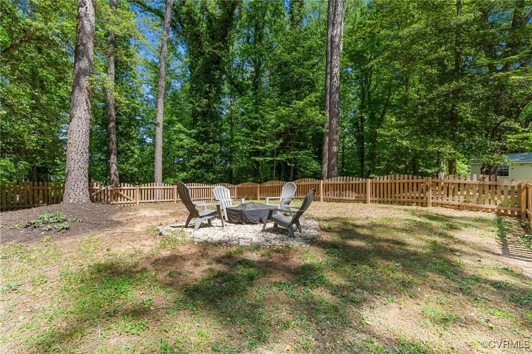 3555 Lochinvar Dr