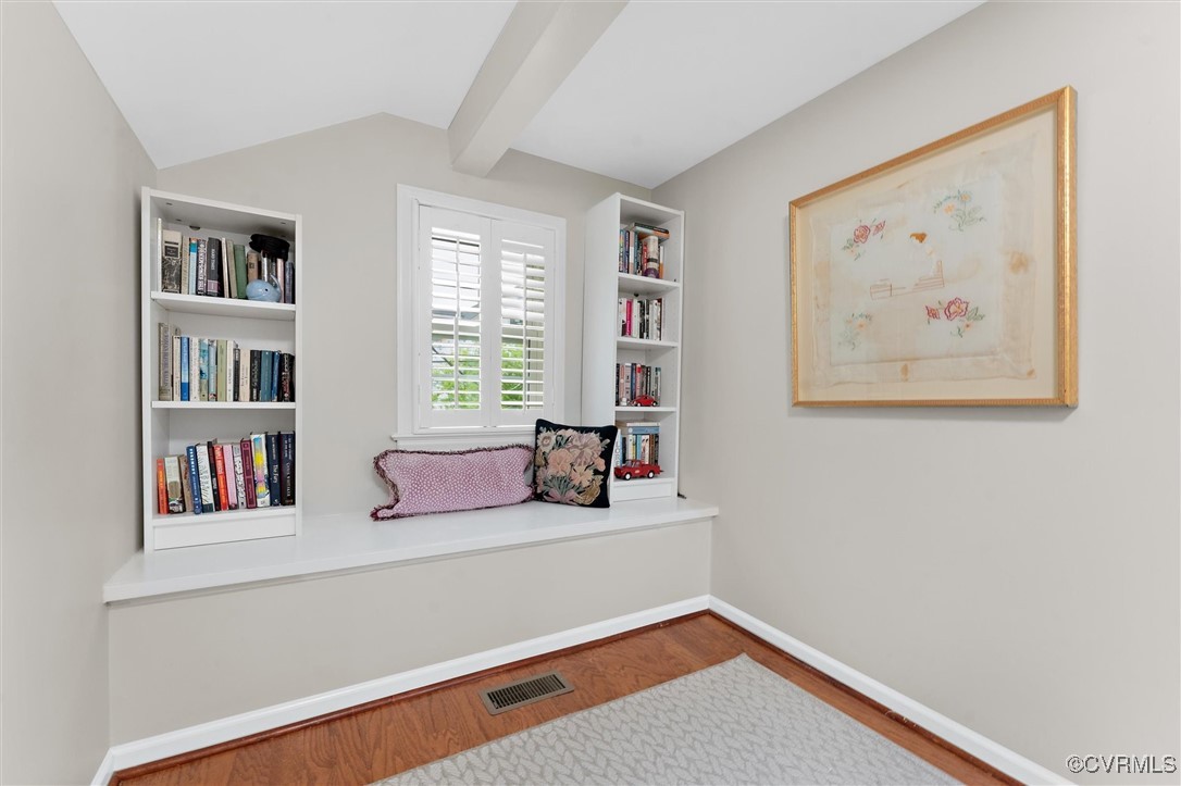 351 Lexington Rd