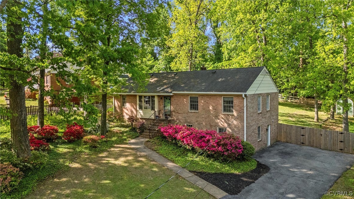 1824 Greenvale Ct