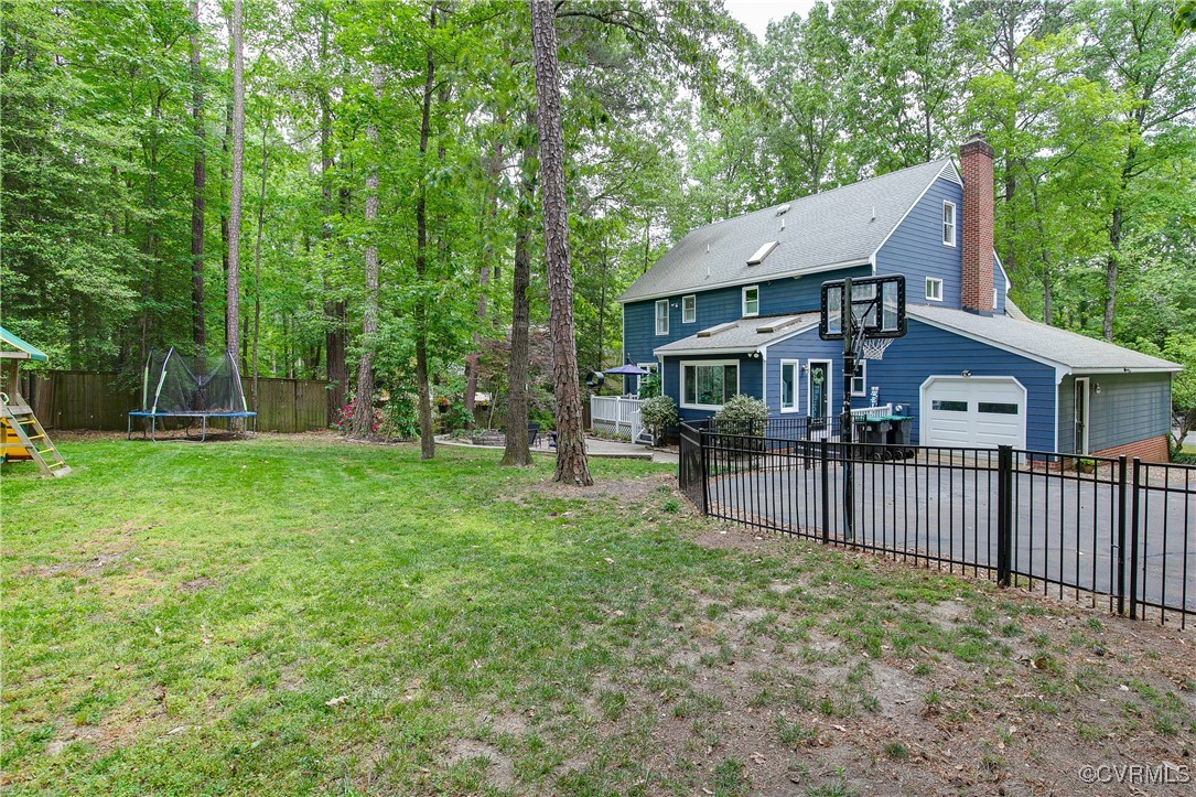8910 Cardiff Rd