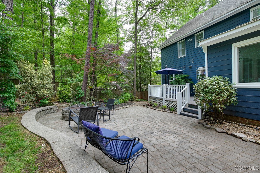 8910 Cardiff Rd