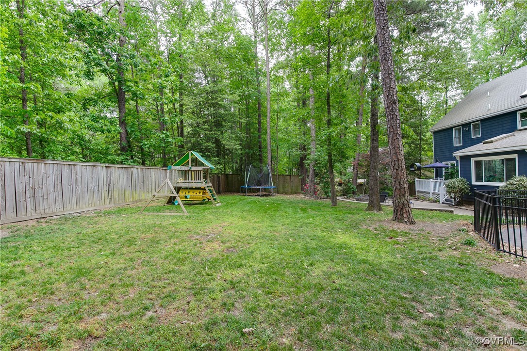 8910 Cardiff Rd