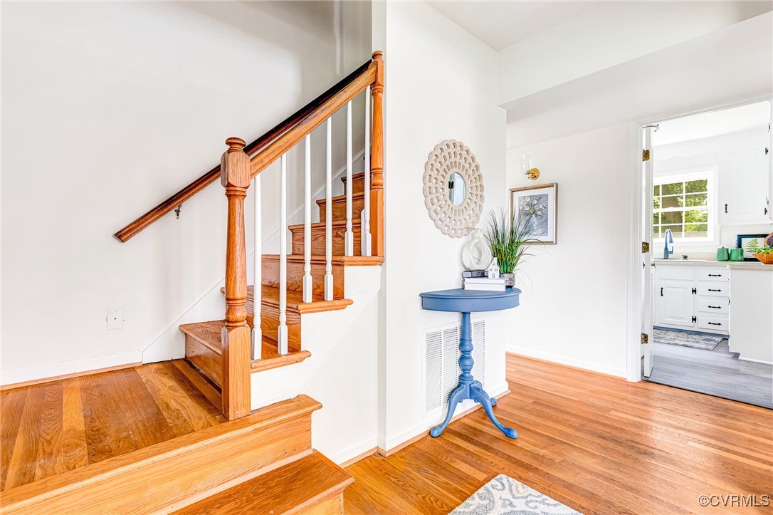 9107 Chumley Ln