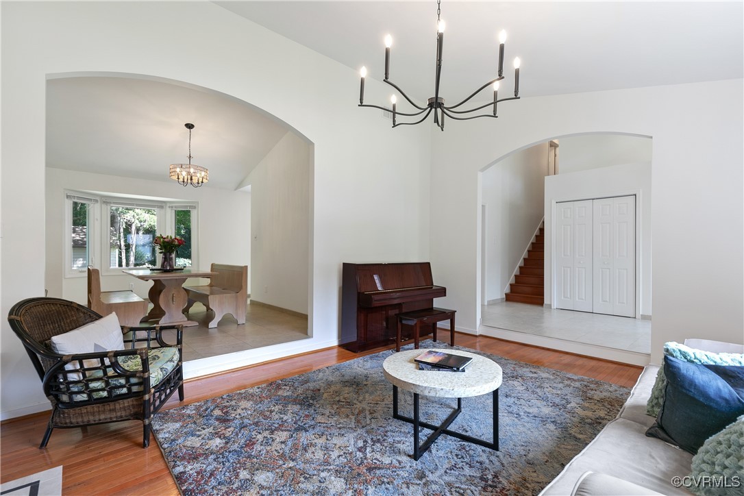 8508 Summit Acres Dr