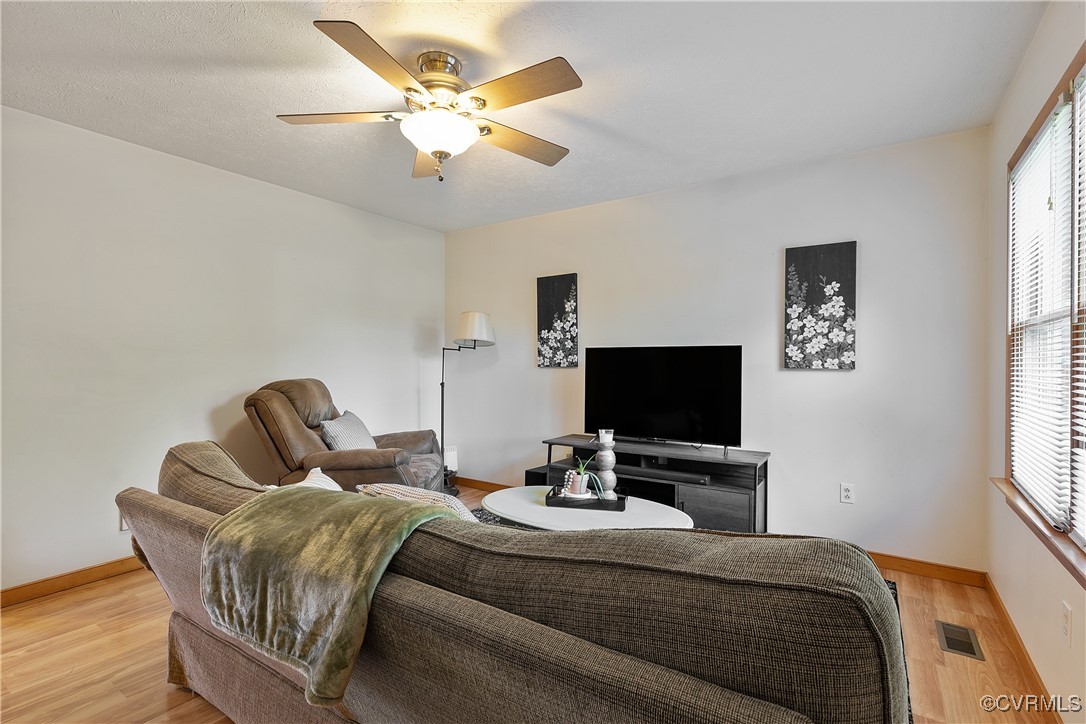 3501 Old Williamsburg Rd