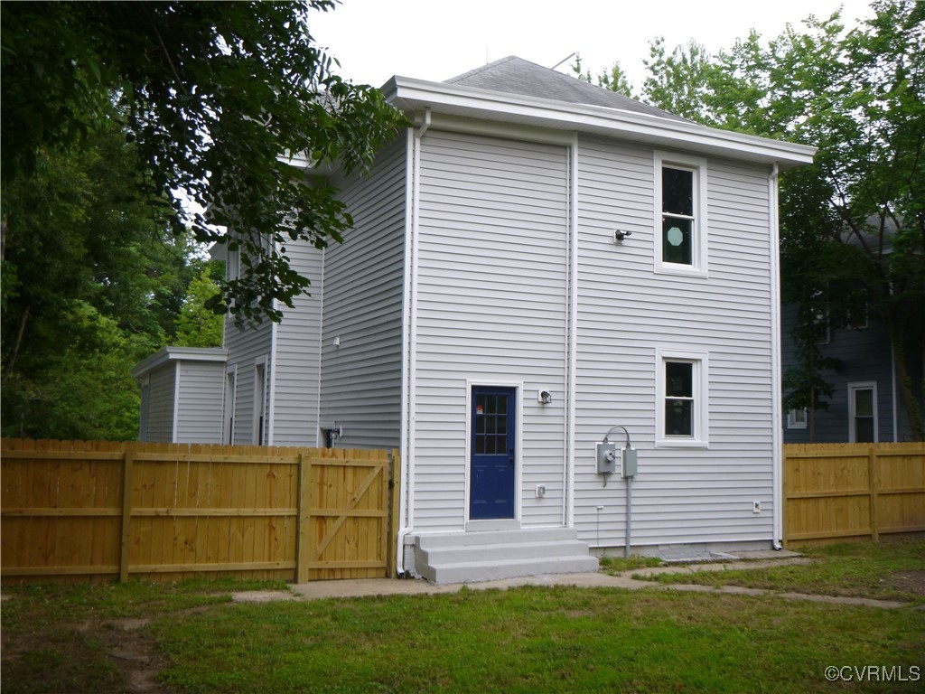 3210 3rd Ave