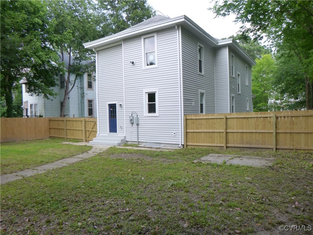 3210 3rd Ave