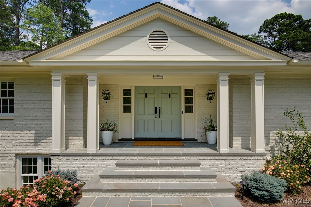 201 Panorama Dr