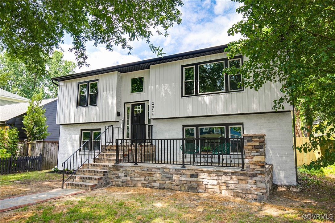 2914 Griffin Ave